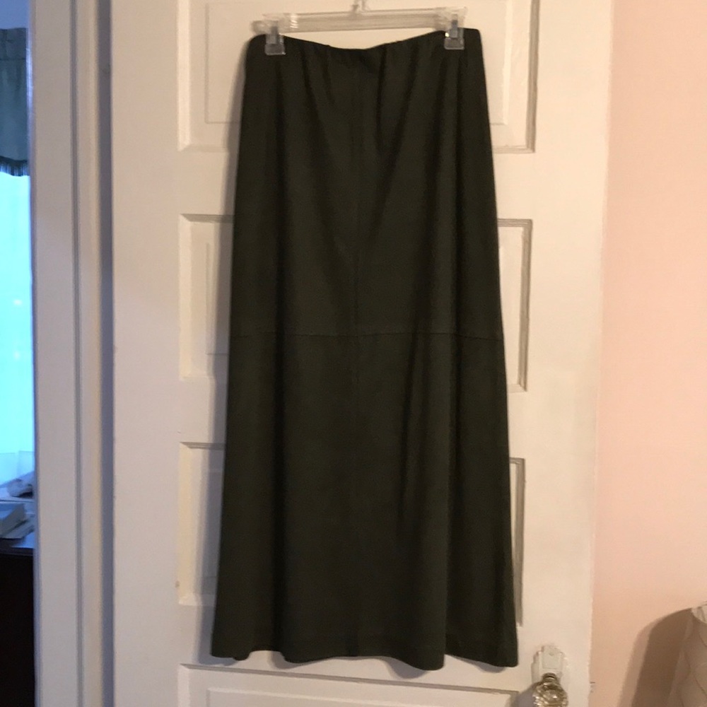 Green skirt